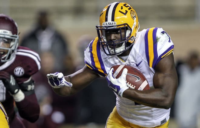 Leonard Fournette Names His All-Time Top 5 NFL Running Backs