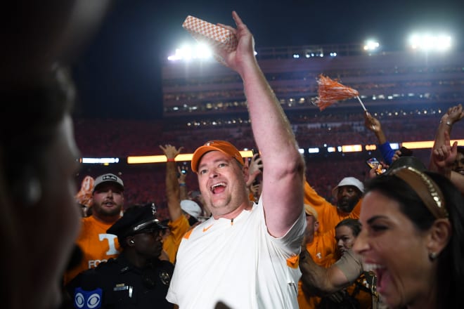 UT Vols: Alabama football, Nick Saban winning fans from Tennessee?