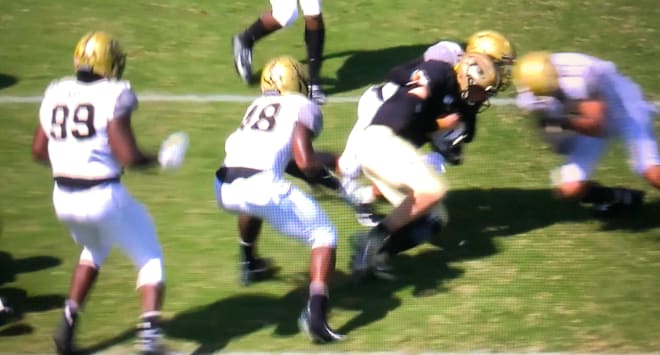 This is the play where Elijah Sindelar apparently suffered a concussion last Saturday vs. Vanderbilt.