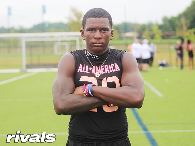 The Irish are a recent offer for one of the nation's top safeties in the 2022 class.