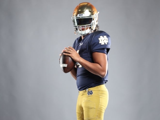2023 four-star quarterback Kenny Minchey committed to Notre Dame on Nov. 22.