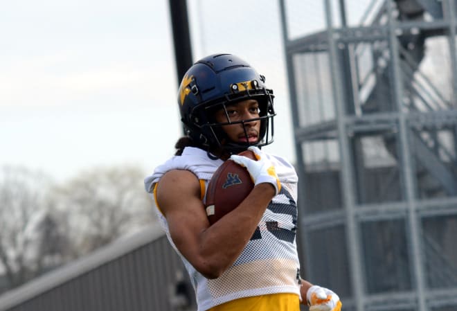 West Virginia Mountaineers football sophomore wide receiver Jennings will enter the portal.