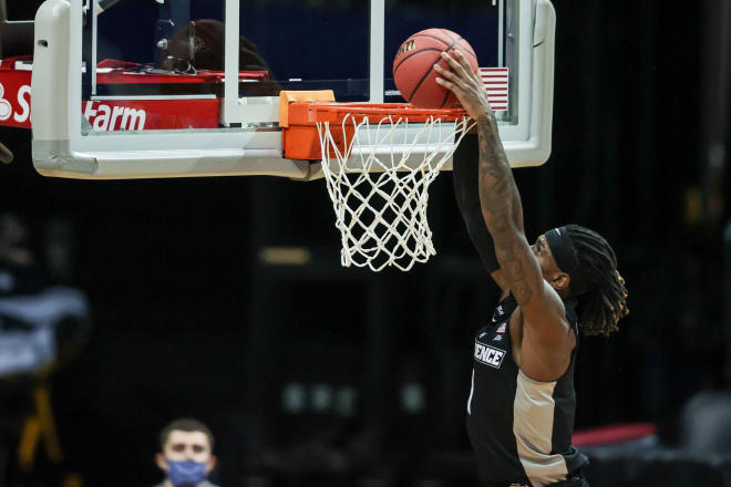 NC State Wolfpack basketball forward Greg Gantt