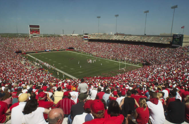 A spring game record crowd of 61,417 watched Bill Callahan coach his first spring game at Nebraska. In 2003, NU drew just 33,419 on a rainy Saturday afternoon. 