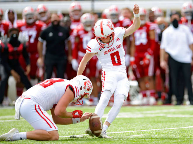 Arkansas State kicker Blake Grupe (0) will join Notre Dame via graduate transfer for the 2022 season.