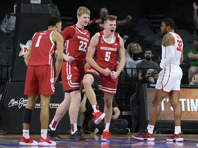 Tyler Wahl (5) celebrates a three-point play opportunity in the second half. Wisconsin beat No.12 Houston, 65-63, in the Maui Invitational semifinals