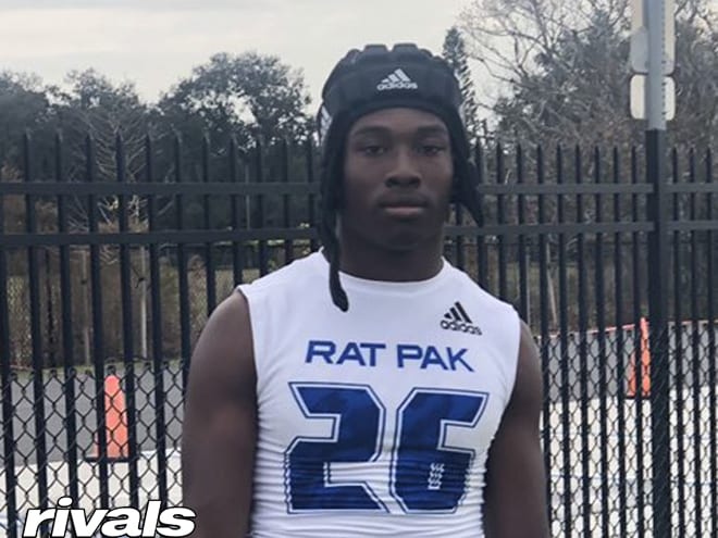 Harris is the first safety commit for the 2020 class for the Bulls