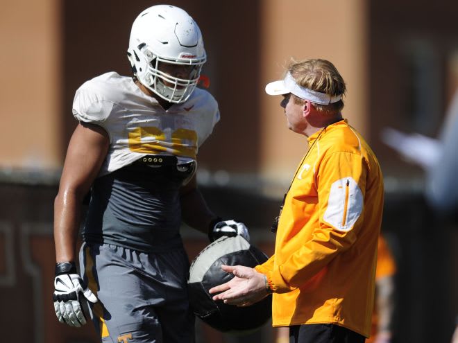 Marcus Tatum in 2017 working with then-Tennessee offensive line coach Walt Wells. 