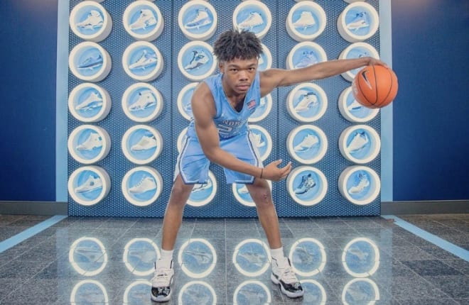 Fairfax, VA, point guard Anthony Harris has committed to play basketball at North Carolina. 