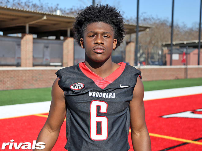 Damari Alston is one of the best running backs in the South. FSU offered the 2022 prospect this week