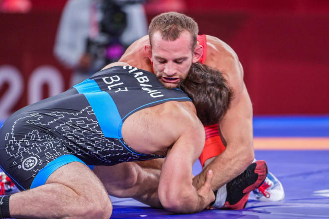 David Taylor wrestles Ali Shabanau of Belarus in his first match at the Olympics. He is now headed to the gold medal match in Toyko. UWW photo.