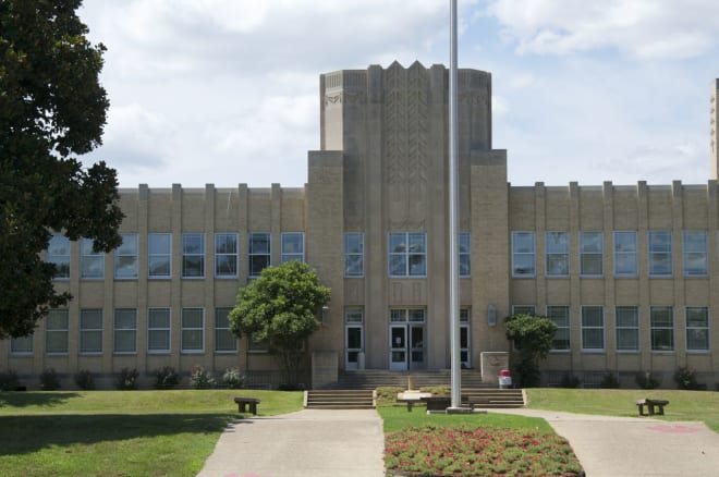 Certain structures don't have to be identified, such as the White House, the Capitol, the Empire State Building and Ruston High School. 