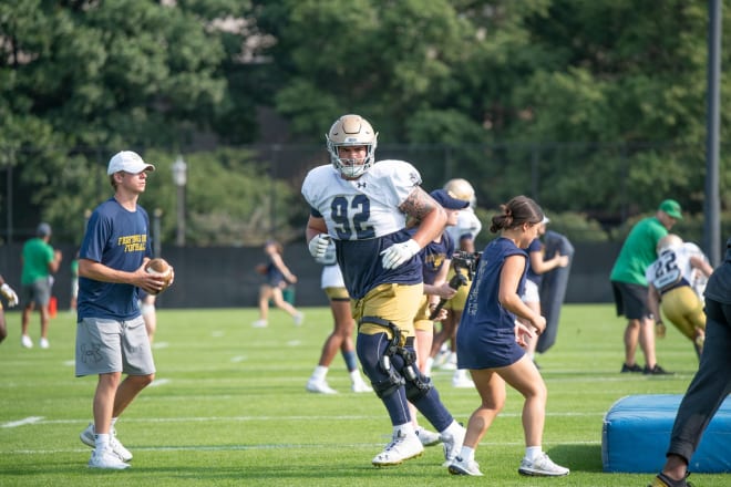 Notre Dame defensive lineman Aidan Keanaaina will come to the Bears with two seasons of remaining eligibility.