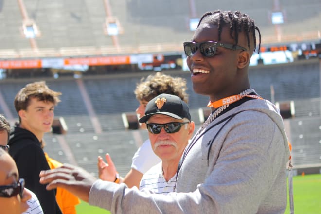 5-star OL David Sanders Jr. on his visit to Knoxville for Tennessee football's Orange and White Game.