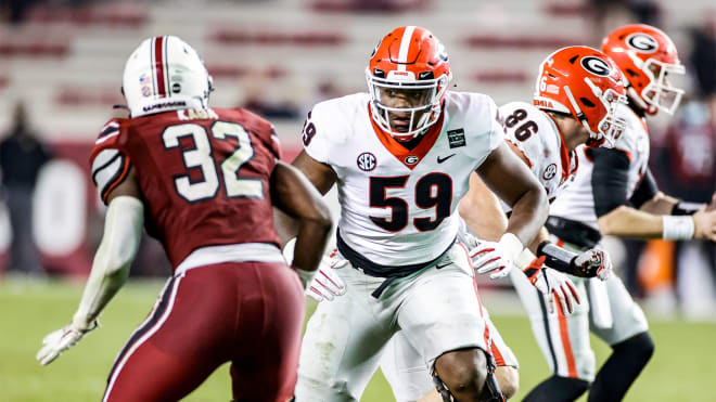 Broderick Jones will look to solidify his hold on left tackle this spring.