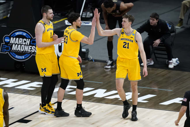 Michigan Wolverines basketball sophomore Franz Wagner scored 13 points against Florida State.