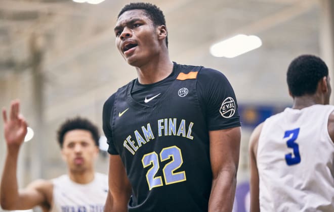 What is Notre Dame getting in Elijah Taylor?