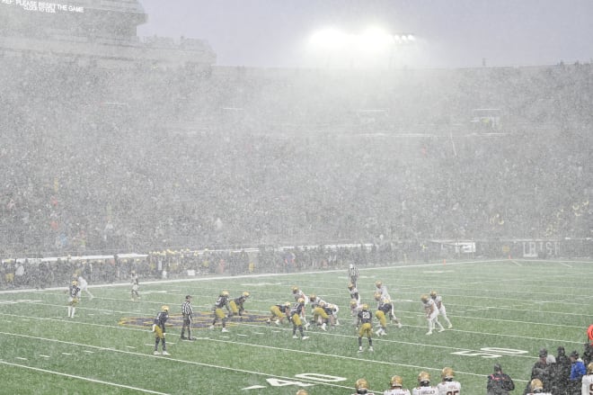 Notre Dame played in its first snow game since 2013 on Saturday. 