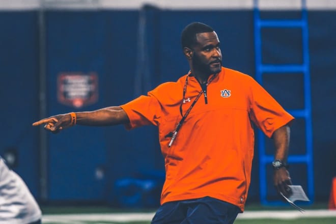 Auburn's Marcus Woodson has reportedly been hired to coach defensive backs at FSU.