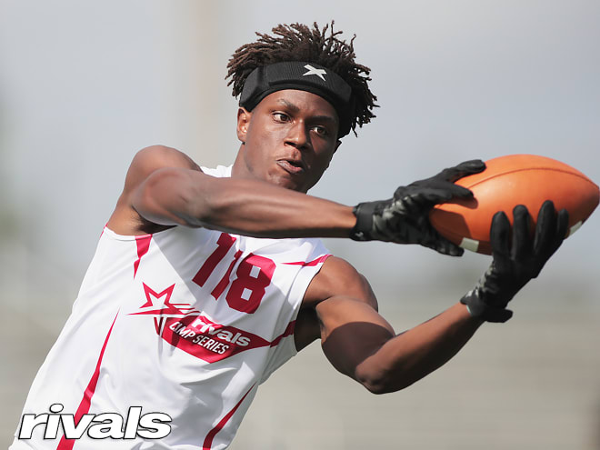 Florida cornerback Omarion Cooper holds an offer from Michigan Wolverines football recruiting, Jim Harbaugh.