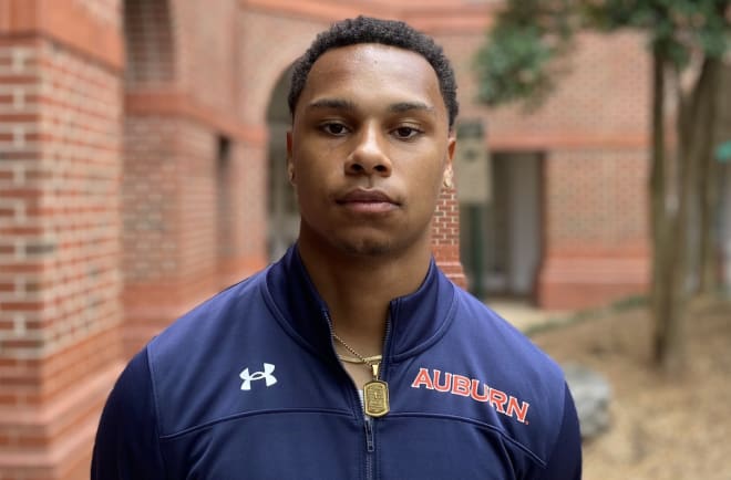 Jalyn Crawford took an official visit to Auburn over the weekend.