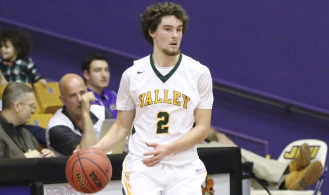 Nick Ball leads a Vikings team looking to get back to the 4A State Tournament
