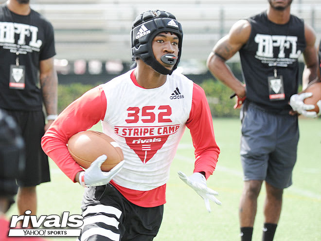 2020 WR Johnquai Lewis had a great visit to Indiana in late July.