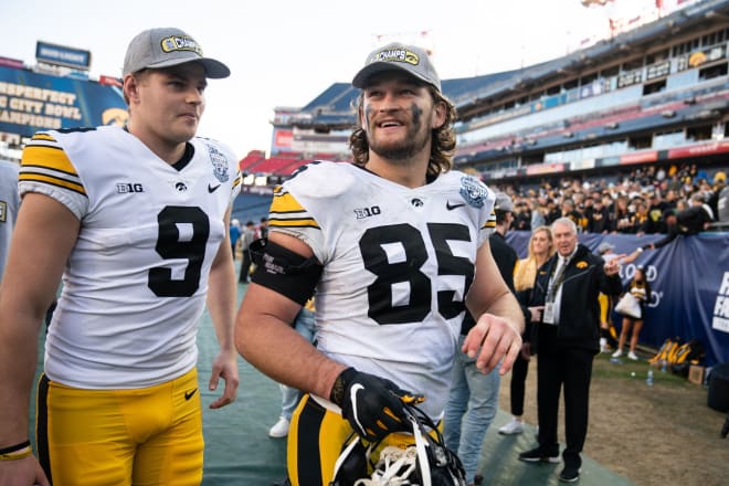 Latest NFL mock drafts project three Iowa Hawkeyes in rounds 1-2