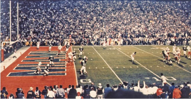 Giftopoulos intercepts Vinny Testaverde to win the 1987 Fiesta Bowl.