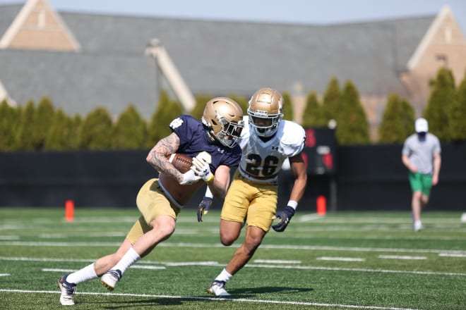 Notre Dame Fighting Irish football senior wide receiver Braden Lenzy