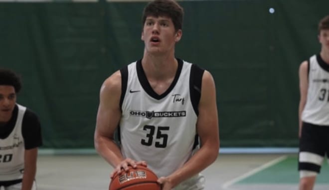 2023 center Austin Parks leaves Indiana unofficial visit with offer. (Ohio Buckets AAU)