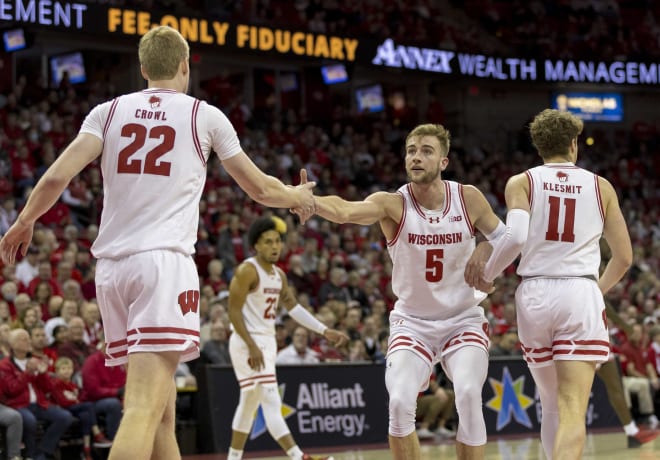 Wisconsin will look to continue its perfect start in the Big Ten against Northwestern.