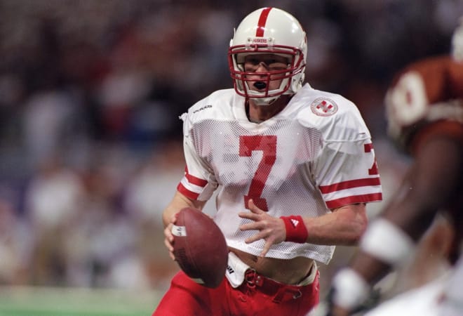 All signs continue to point to former Nebraska quarterback Scott Frost to be the Huskers next head coach. 
