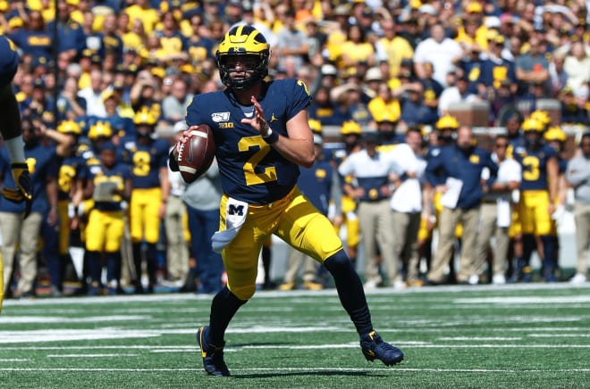 Michigan Wolverines football offensive coordinator Josh Gattis admitted that senior quarterback Shea Patterson has been bothered by an oblique injury since the Middle Tennessee State game.
