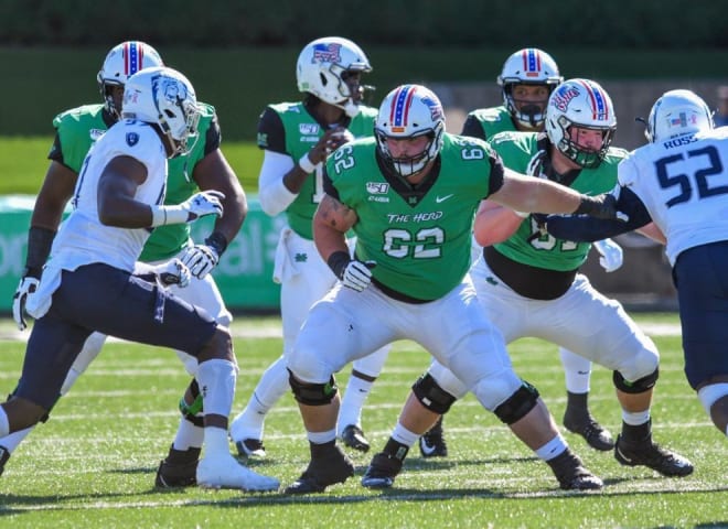 Notre Dame Fighting Irish football offensive guard Cain Madden