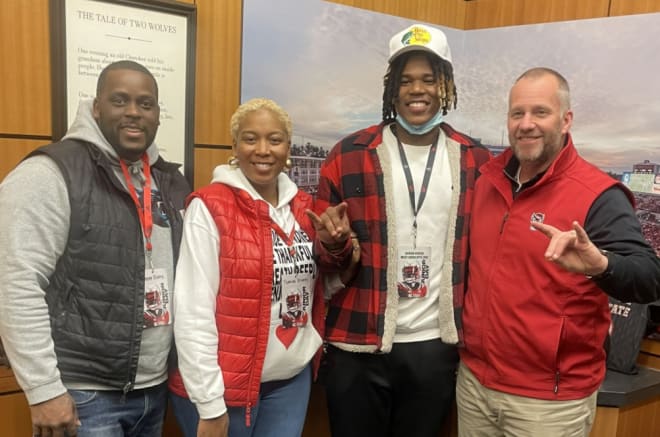 NC State landed West Charlotte (N.C.) High junior tackle Darion Rivers on Thursday.