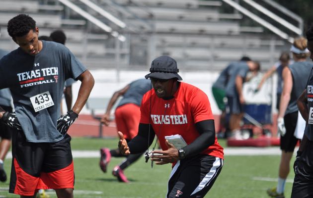 Emmett Jones coaching the WR group at a Texas Tech satellite camp this past summer.