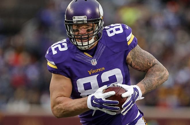 Former Irish tight end Kyle Rudolph caught seven passes for 63 yards in a 24-17 win over the Green Bay Packers.