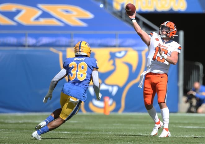 Syracuse QB Tommy DeVito