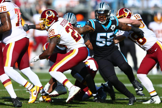 Irvin recorded a sack and forced fumble during a loss to the Redskins.