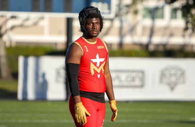 UCLA, Oregon, Arizona and Cal are the four finalists for Rivals250 linebacker Tre Edwards ahead of his commitment this week.