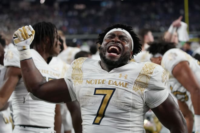 Notre Dame will have names on the backs of green jerseys for Cal game - One  Foot Down