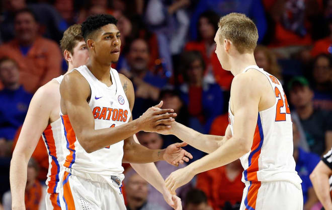 Former Florida forwards Devin Robinson (left) and Canyon Barry (right)