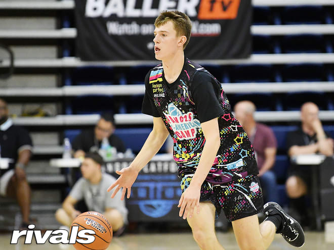 Four-star F Nikolas Khamenia has continued to move through his recruitment.