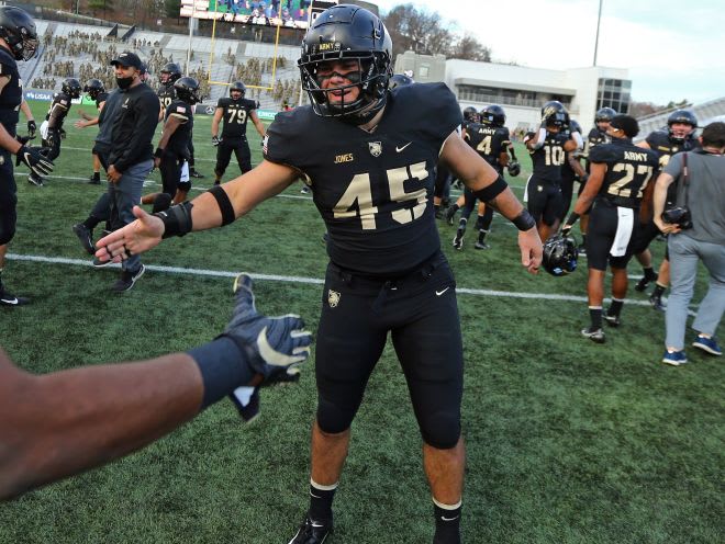 Senior LB Spencer Jones