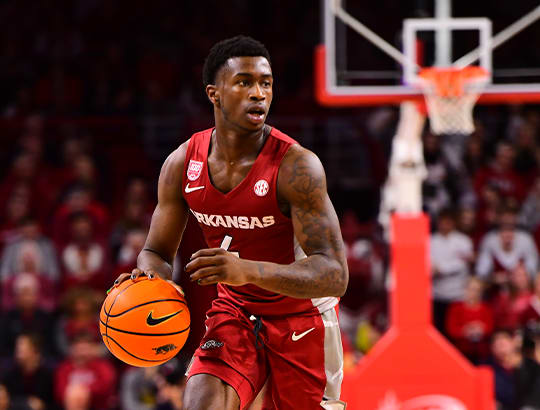 Arkansas guard Davonte Davis will step away from the team, per sources.