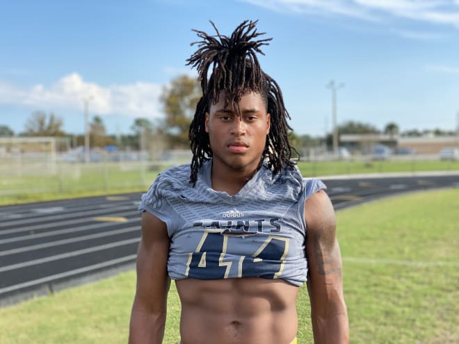 Florida linebacker Branden Jennings holds a Michigan Wolverines football recruiting offer from Jim Harbaugh
