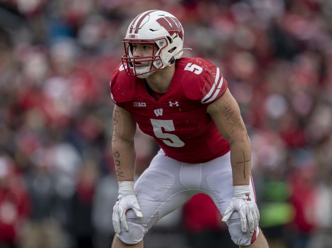 Wisconsin Badgers LB and NFL Draft Prospect Leo Chenal 