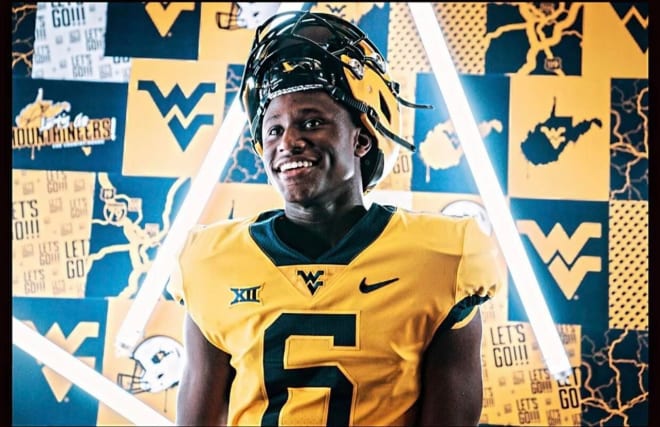 Ray was able to visit the West Virginia Mountaineers football program.