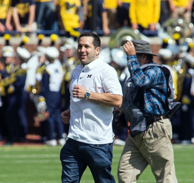 Adam Schefter was a freshman at U-M in 1985, and wrote for the Michigan Daily during his time there.